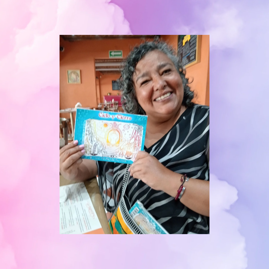 ✨🌸 Círculo de mujeres en Rosa de México 🌸✨
Mi corazón se llena de gratitud al ver cómo mis libros viajan, cruzan fronteras y encuentran su lugar en círculos sagrados de mujeres.
En Rosa de México,
