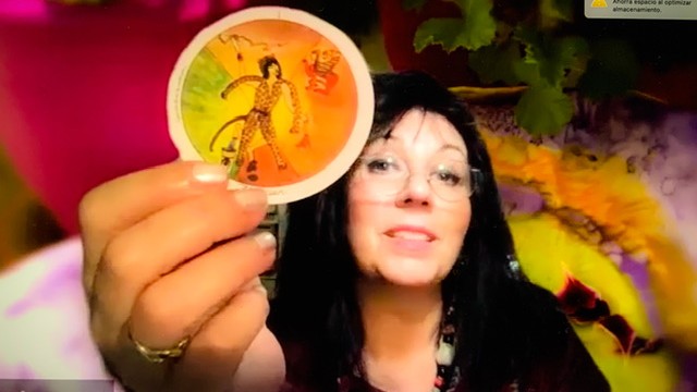Paula Franco profesora del los cursos de chamanismo y de tarot madre paz